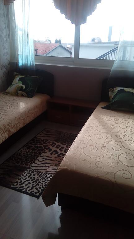 Apartments Dubrava 106 Dobra Voda Habitación foto